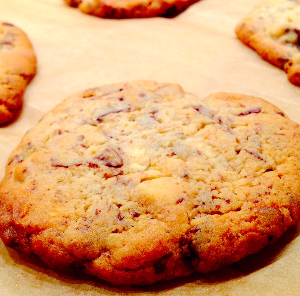 Bakeaholic Chocolate Chip Cookie