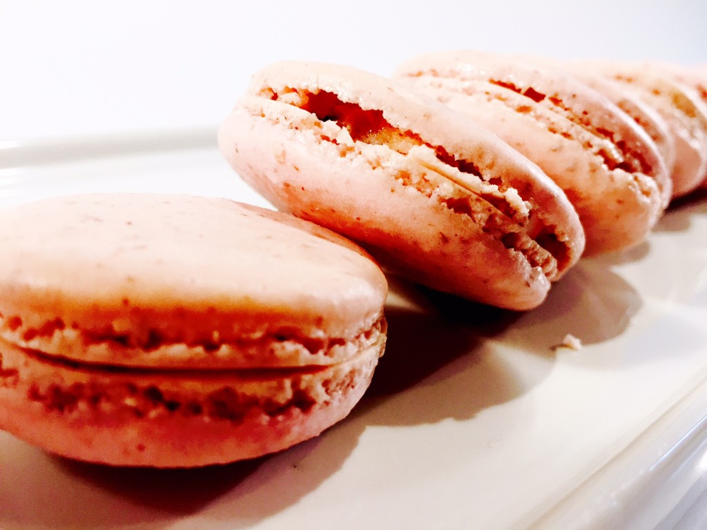 Bakeaholic_Macarons_hintereinander