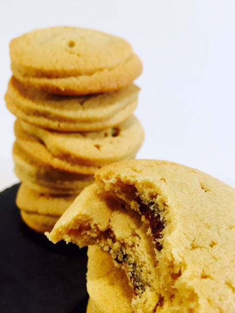 Bakeaholic_Erdnussbutter Cookie Sandwich_mit Biss