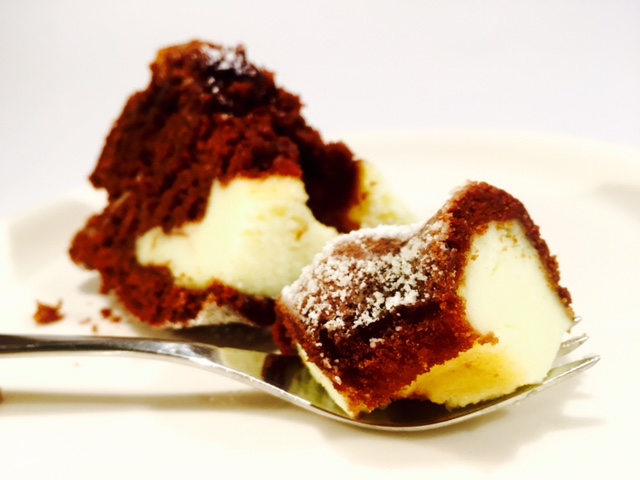 Bakeaholic_Schokokuchen_Käsekuchenfüllung_Titelbild