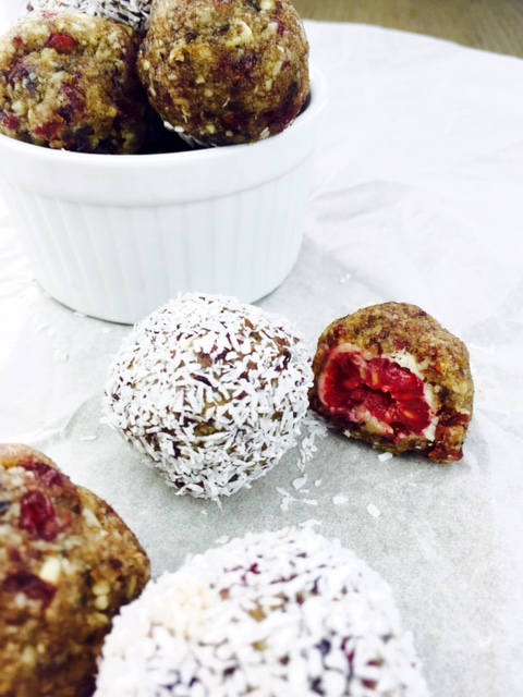 Bakeaholic_Energy Balls Himbeere_7